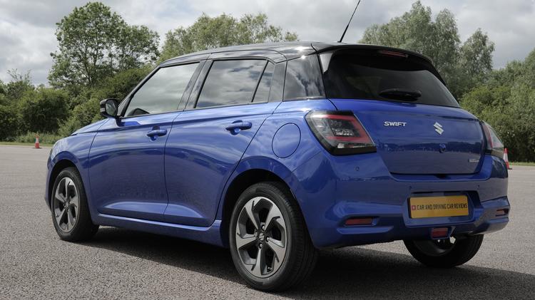 SUZUKI SWIFT HATCHBACK 1.2 Mild Hybrid Motion 5dr